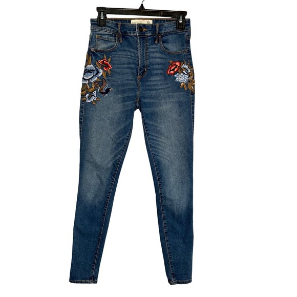 Abercrombie & Fitch Embroidered Floral Super Skinny High Rise Jeans Womens Sz 0 - Picture 1 of 12